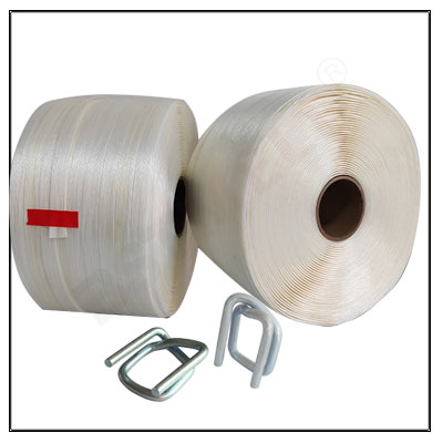 Baling press strapping1.jpg Baling press strapping1.jpg